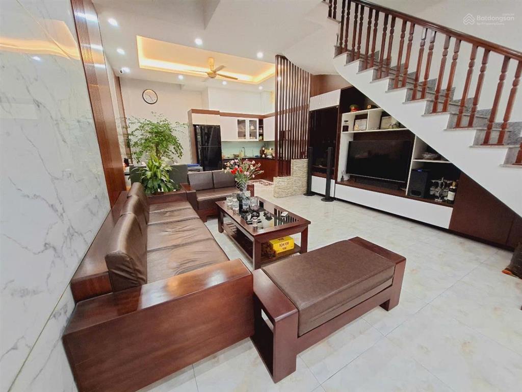 Lê trọng tấn, 55m2, ô tô 7 chỗ ra vào, 50m ra mặt phố, thang máy, chỉ nhỉnh 15 tỷ