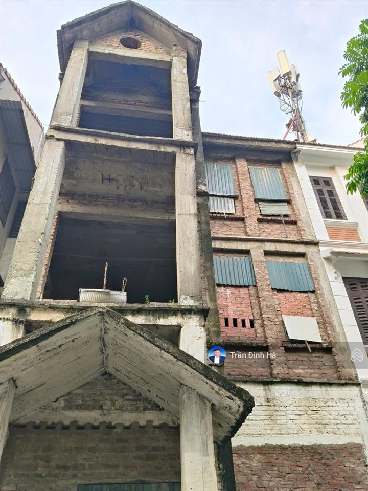 Biệt thự 4t xây thô khu đt số 9 cầu bươu 94m2, 3 mặt thoáng, 25 tỷ thanh trì.  0886 743 ***