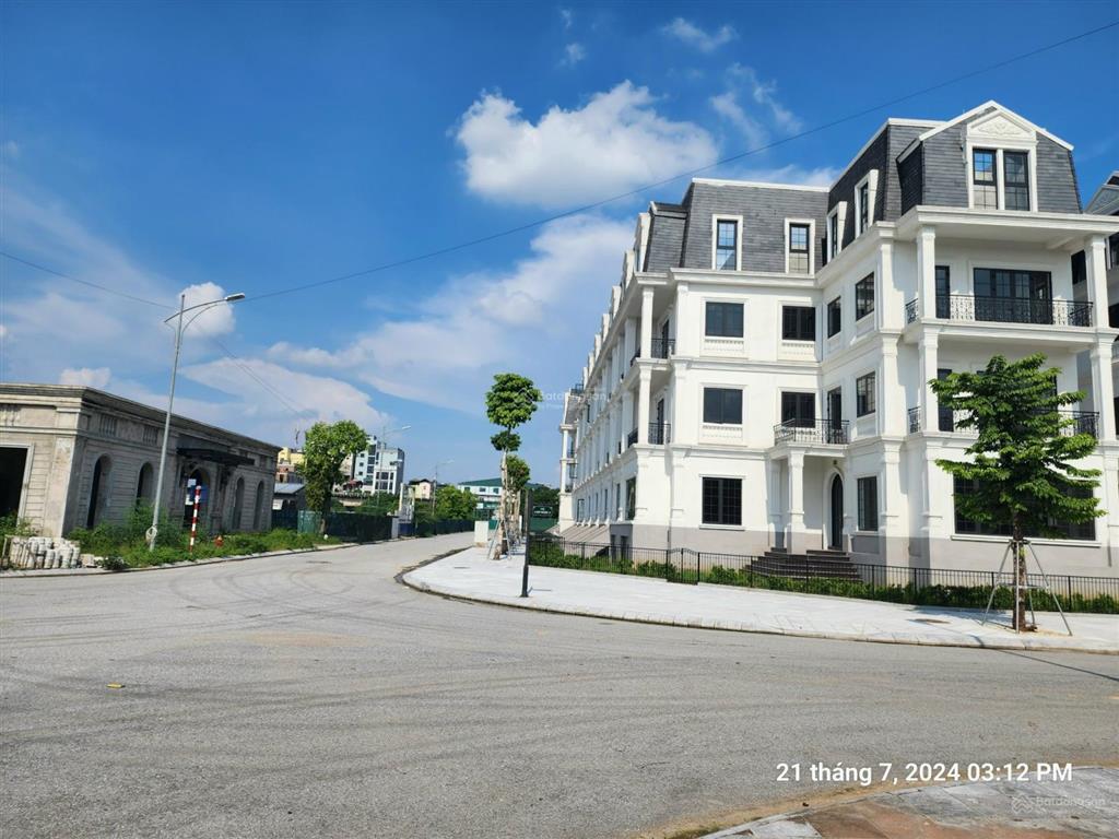 Biệt thự jade square 180m2 hoàn thiện mặt ngoài giá ngoại giao