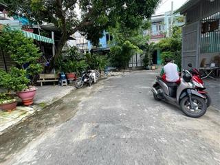 Hẻm 6m tô hiệu 4x16m  cấp 4 giá 5 tỷ gần đầm sen