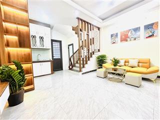 Bán nhà riêng tại bát khối, 5,7 tỷ, 35m2, 3pn, 3wc