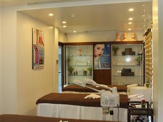 Chính chủ cho thuê lại spa 300m2, full nội thất đang hoạt động tốt, quận sơn trà, cách biển 100m