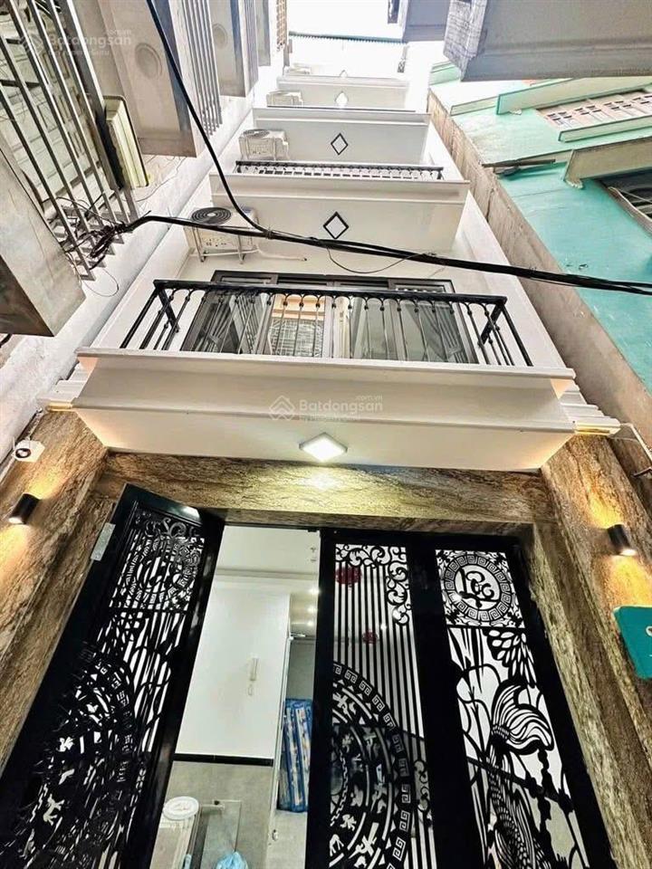 Bán nhà ngõ 179 vĩnh hưng 30m2 5 tầng dân xây chắc chắn 10m ra ô tô chỉ 5 tỷ