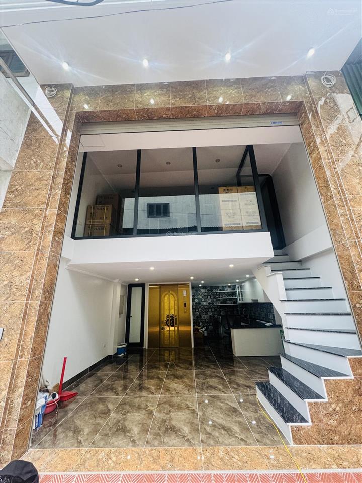 Bán nhà phân lô 45m2 6 tầng, thang máy, ô tô 12,99 tỷ hoàng mai, nhà mới tinh