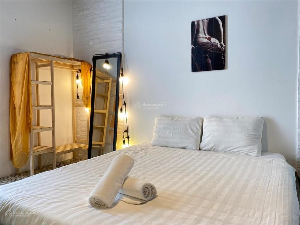Nhà 5 tầng, dt 3.8x17m, hẻm cụt yên tĩnh, nhà hướng chính bắc. nhà đang để trống sẵn sàng bàn giao