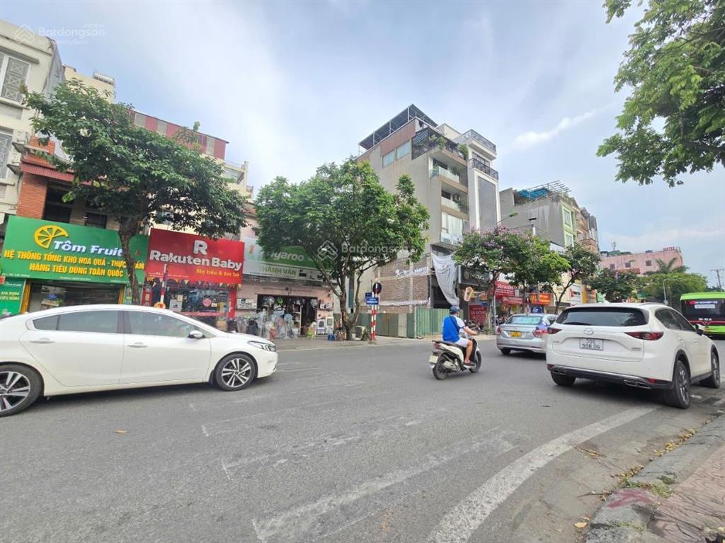 Mặt phố sài đồng dãy chẵn không quy hoạch 150 m2 35,5tỉ
