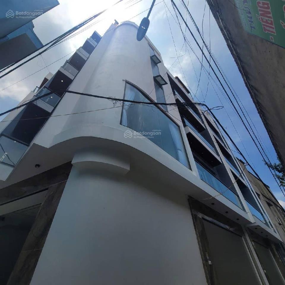 Bán nhà 6 tầng thang máy 40m2 7 chỗ vào nhà 7,9 tỷ