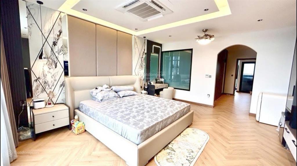 Bán nhà phạm tuấn tài, gara ôtô tránh, vào nhà, 65m2, mt 5m, 7 tầng thang máy, tầm tiền 23 tỷ sổ đỏ