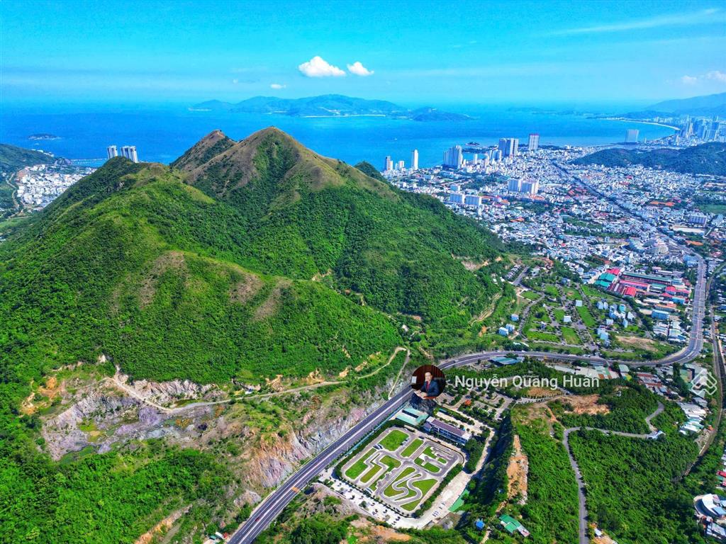 Lô góc 2 mặt tiền đẹp đường 2/4 nha trang giá đầu tư chỉ 23tr/m2