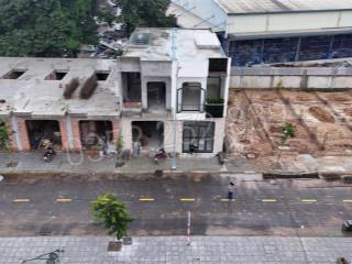 Bán nhà 70m2 mặt tiền hl409 tân hiệp bình dương.