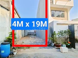 72tr/m2 bán gấplô đất 1/ đường kha vạn cânhẻm nhựa 6mxd 4 tầng76m2sổ đẹpngay đh cảnh sát