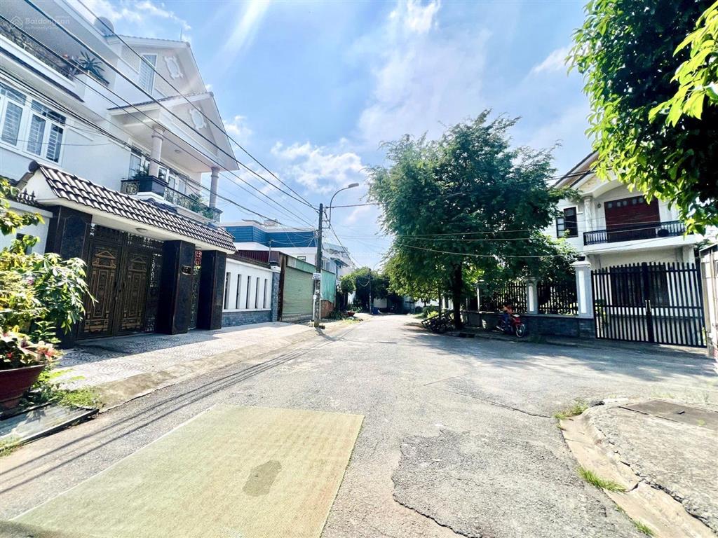 Đất lớn khu dân trí cao linh trungđường thông 8m sát mặt tiềngần hoàng diệu 2, kha vạn cân. 186m2