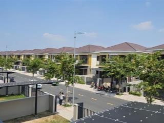 Duy nhất căn góc biệt thự song lập tại suncasa central
