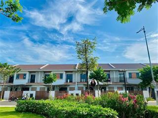 Nhà phố 2 tầng 100m2 giá chỉ 2ty850 sổ hồng cầm tay