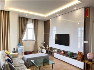 Nhu cầu gia đình chuyển trường học nên sẽ bán lại căn hộ 101m 3 ngủ tòa mới ct4 vimeco nguyễn chánh