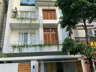 Bán nhà hxh nguyễn thị minh khai, p. võ thị sáu quận 3  diện tích 7,5 x 17m  3 lầu st  23,5 tỷ