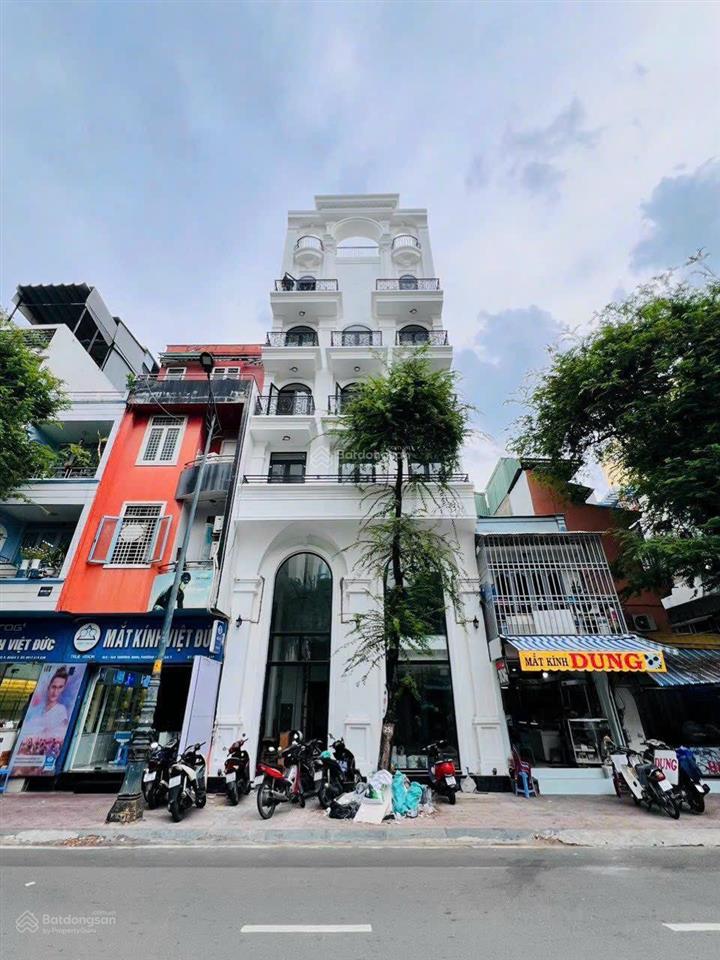 Bán tòa nhà mặt tiền điện biên phủ, phường 11, quận 10 (7 x 25m) hầm 7 lầu~1100m2 sàn giá 85 tỷ