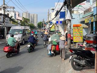 Gấp bán nhà ngay tỉnh lộ 10 dt 8.2 x 37m vuông a4 đường xe tải thông chỉ nhỉnh 17 tỷ