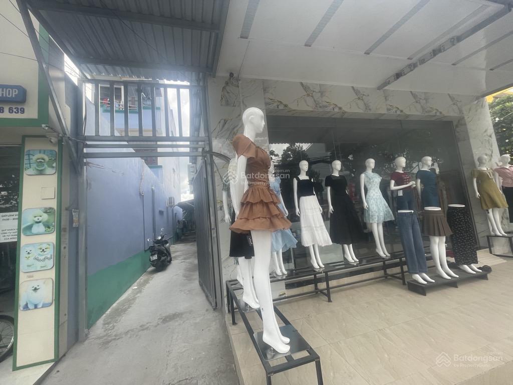 Bán nhà mặt tiền kinh doanh ngay tỉnh lộ 10, dt 200m2 ngang bề thế 7.2m, chỉ nhỉnh 9 tỷ