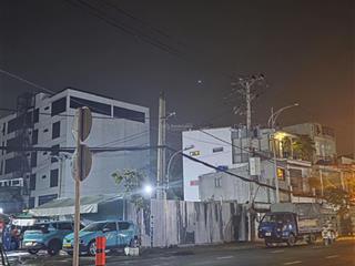 Bán lô đất full thổ cư ngay khu sầm uất tên lửa dt 15 x 32m vuông a4 ngay khu sầm uất tên lửa