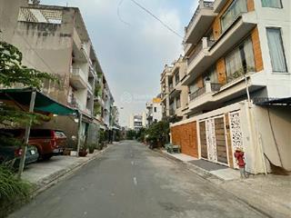 Bán nhà 4 tầng nội thất đỉnh  mặt tiền đường nhựa khu phân lô  ngang 5m khu tên lửa nhỉnh 9 tỷ