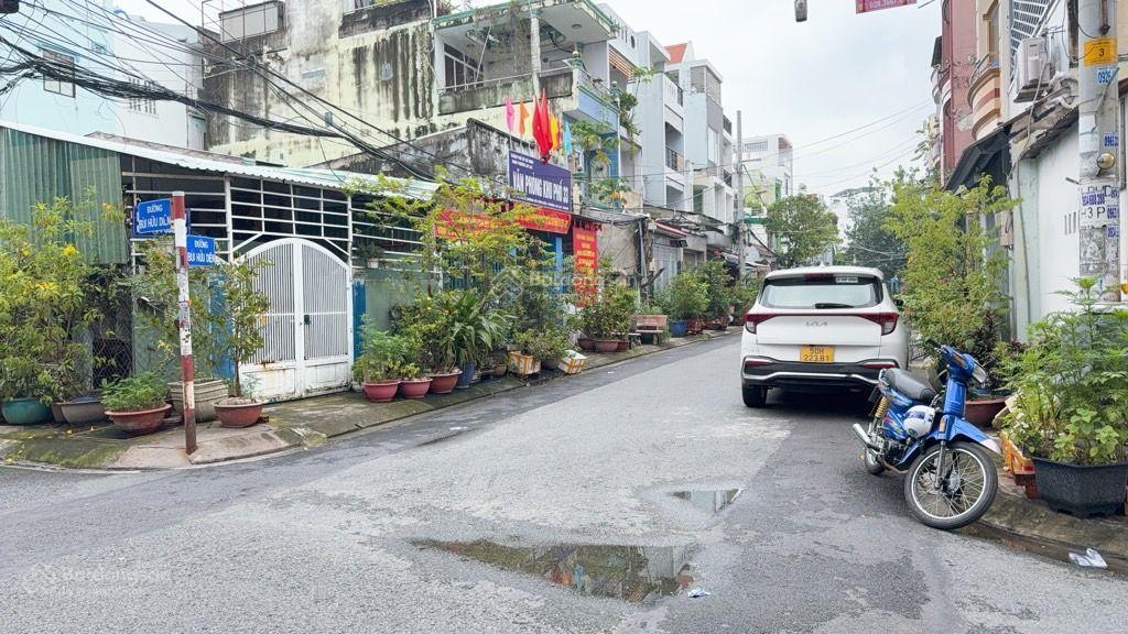 Bán đất tặng nhà c4 ngay khu đồng bộ tên lửa dt 4 x 20m chỉ nhỉnh 7 tỷ