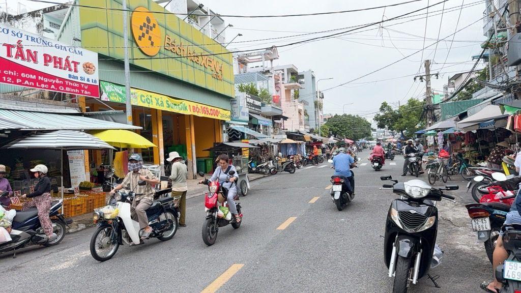 Bán đất tặng nhà c4 ngay khu đồng bộ tên lửa dt 4 x 20m chỉ nhỉnh 7 tỷ