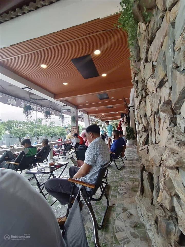 Sang nhượng quán cafe 40x16m, khu dân cư an sương, quận 12, hiện đang hoạt động bình thường