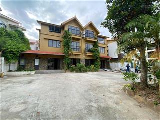Cho thuê biệt thự mặt hồ kđt tp giao lưu  sau bộ công an  240m2  mt 14m  alo 0878 170 ***