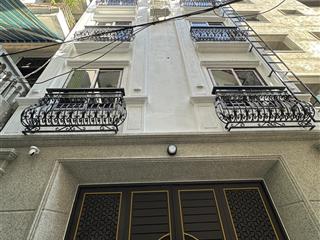 Bán toà ccmn mỹ đình, 10m ra ô tô, dt 60m, 7 tầng, mt 6.8m, 12 phòng, dòng tiền 65 tr. giá 15.5 tỷ