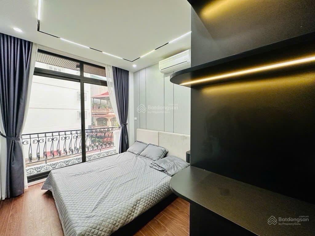 Bán nhà phố hàm long hoàn kiếm, trước nhà rộng 4m, cách mp vài bước chân 73m2 x 5t thang máy ở ngay