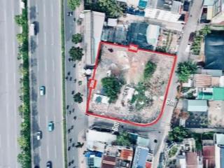 Đất góc 3 mặt tiền phạm văn đồng  1.300m², giá chỉ 138 triệu/m²  hiếm có khó tìm!