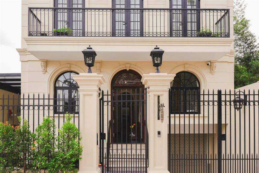 Nhà mt bùi tá hán 39 tỷ giảm còn 30 tỷ  1h+4 tầng  8x20m  hđt 78tr/tháng. giá rẻ nhất thị trường