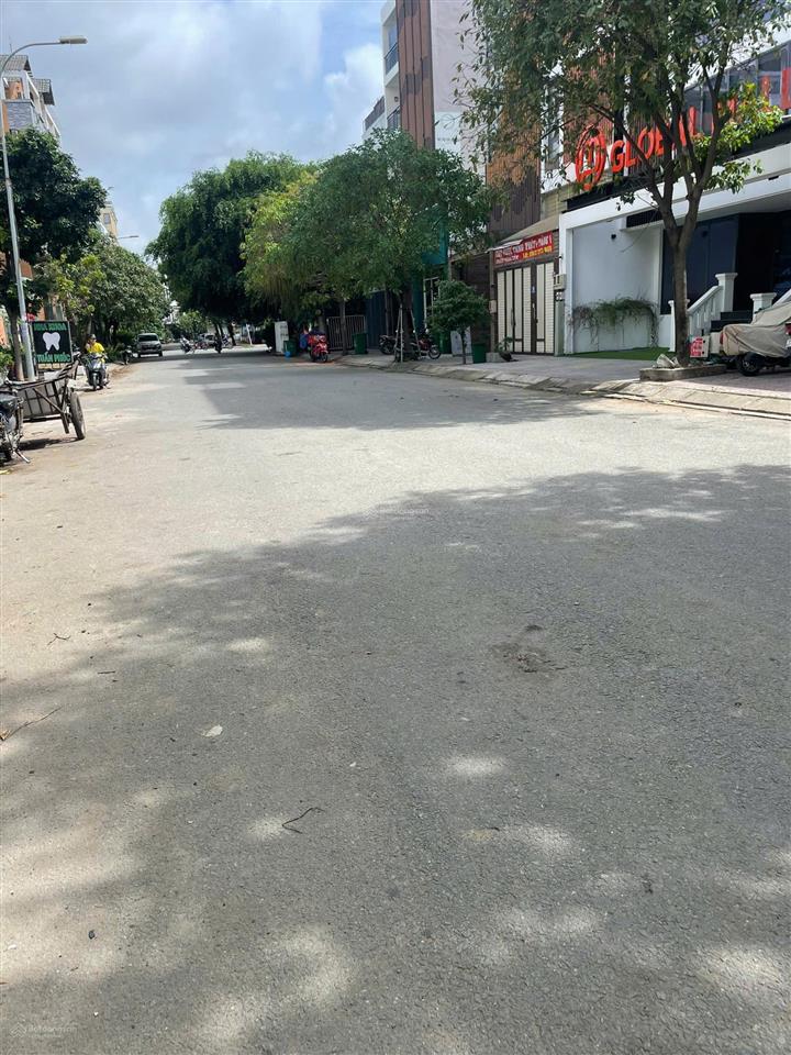 Căn nhà giá tốt duy nhất mt đỗ pháp thuận, q2. nhà 4 tầng  8x21m hđt 55tr/th. giá chỉ 28 tỷ còn tl