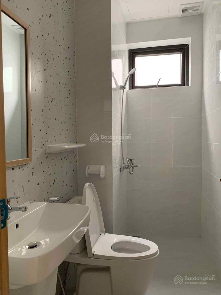 Cho thuê nhà 16tr 3 lầu 4pn 5x16m gần vòng xoay liên phường, đ xuân hợp, võ chí công.  0901 193 ***