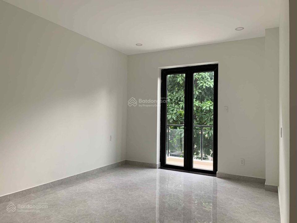 Cho thuê nhà 16tr 3 lầu 4pn 5x16m gần vòng xoay liên phường, đ xuân hợp, võ chí công.  0901 193 ***