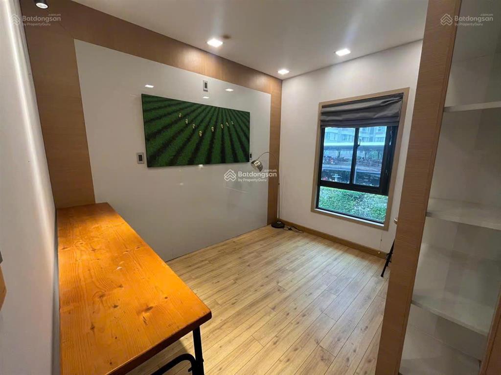 Cho thuê biệt thự valora fuji 13mx13m 2l3pn gần liên phường, đỗ xuân hợp.  0901 193 ***