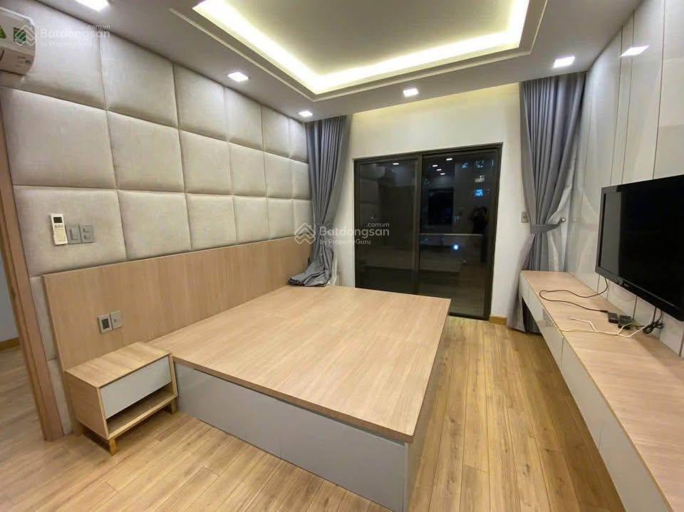 Cho thuê biệt thự valora fuji 13mx13m 2l3pn gần liên phường, đỗ xuân hợp.  0901 193 ***