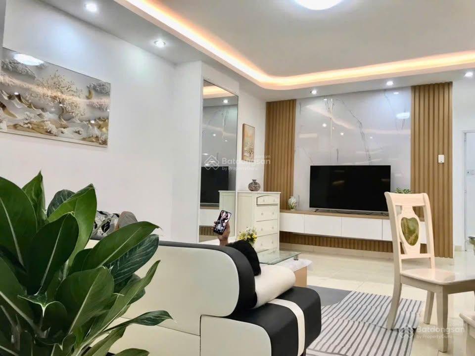 Cho thuê biệt thự 190m2 3l4pn gần gia hoà, đỗ xuân hợp, globalcity.  0901 193 ***