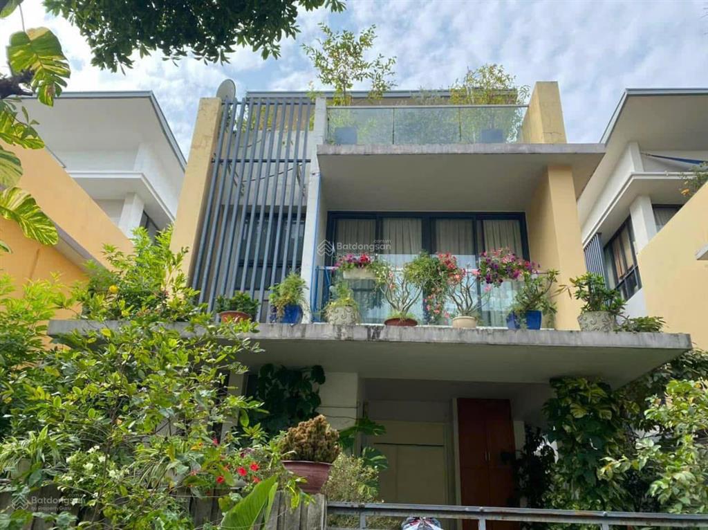 Cho thuê biệt thự garland 230m2 27tr gần gia hoà, đỗ xuân hợp, khang điền.  0901 193 ***