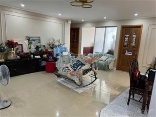 Bán gấp chung cư bình thạnh 3pn 2wc, 120m2 đối diện botanic