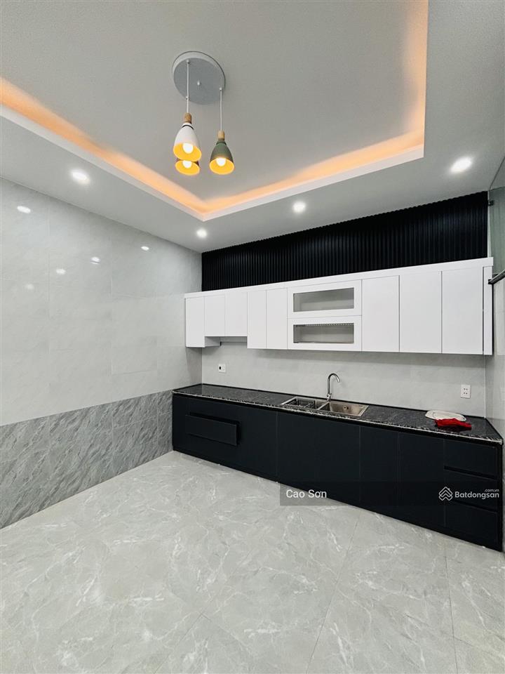Bán nhà ngô gia tự, qua vòng xuyến lê hồng phong, 45m2, 3 tầng, ngõ nông, sau mặt đường, 2,95 tỷ