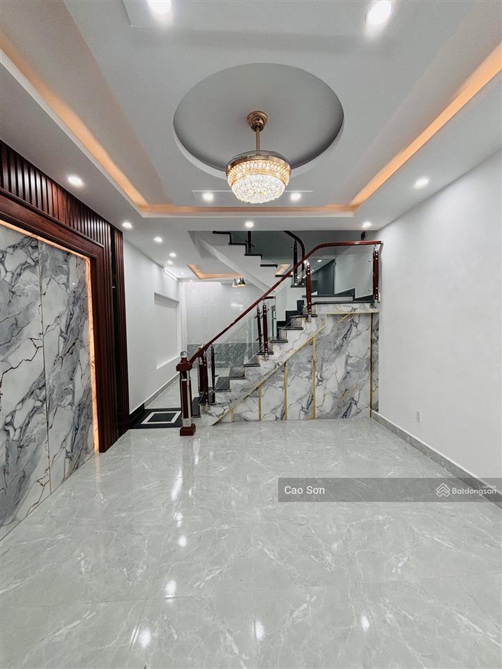 Bán nhà ngô gia tự, qua vòng xuyến lê hồng phong, 45m2, 3 tầng, ngõ nông, sau mặt đường, 2,95 tỷ
