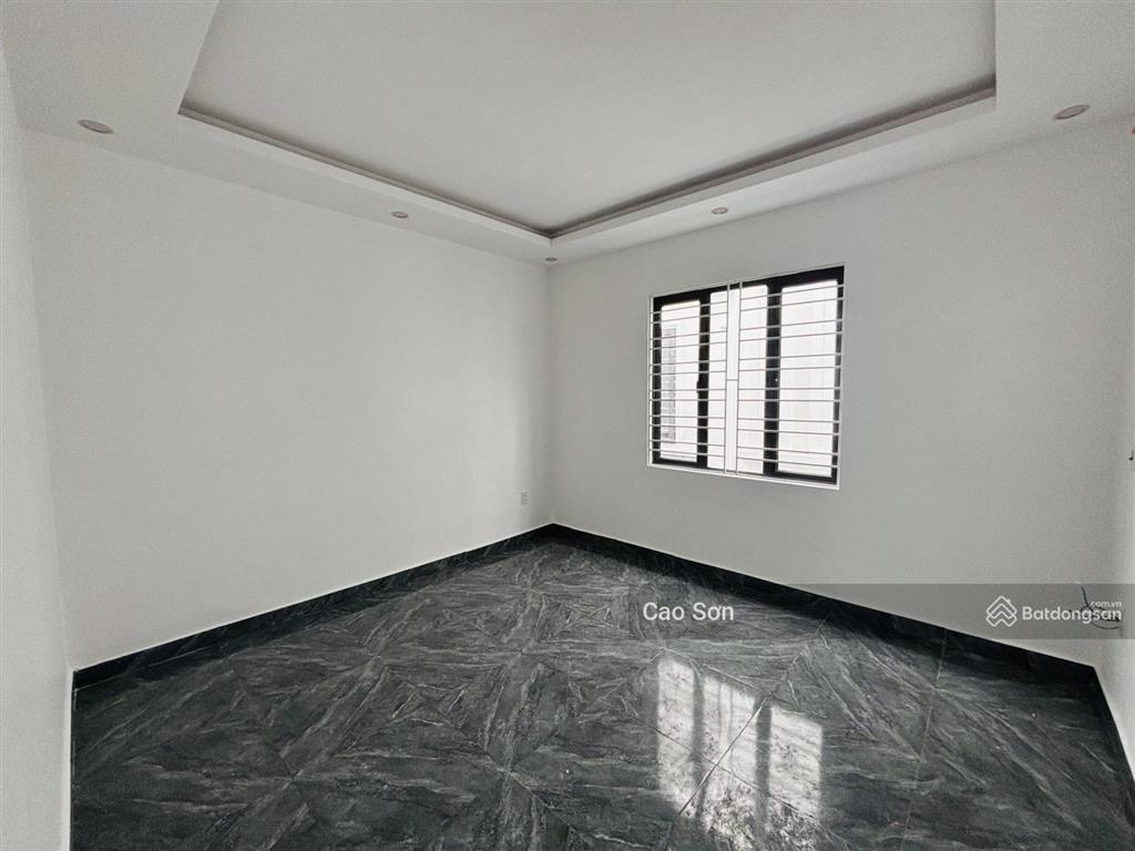 Bán nhà ngô gia tự, qua vòng xuyến lê hồng phong, 45m2, 3 tầng, ngõ nông, sau mặt đường, 2,95 tỷ