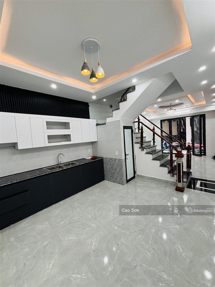 Bán nhà ngô gia tự, qua vòng xuyến lê hồng phong, 45m2, 3 tầng, ngõ nông, sau mặt đường, 2,95 tỷ