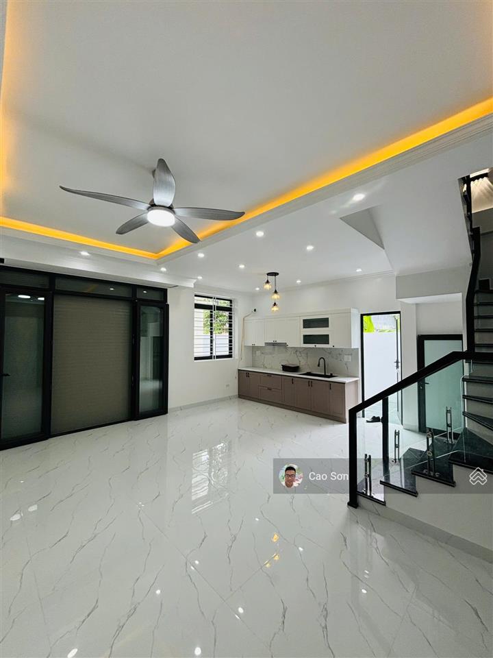 Bán nhà trung hành, hải an, 55m2 4 tầng, 4 ngủ, xây mới, đường 8m ô tô đỗ cửa, giá chào 6,3 tỷ