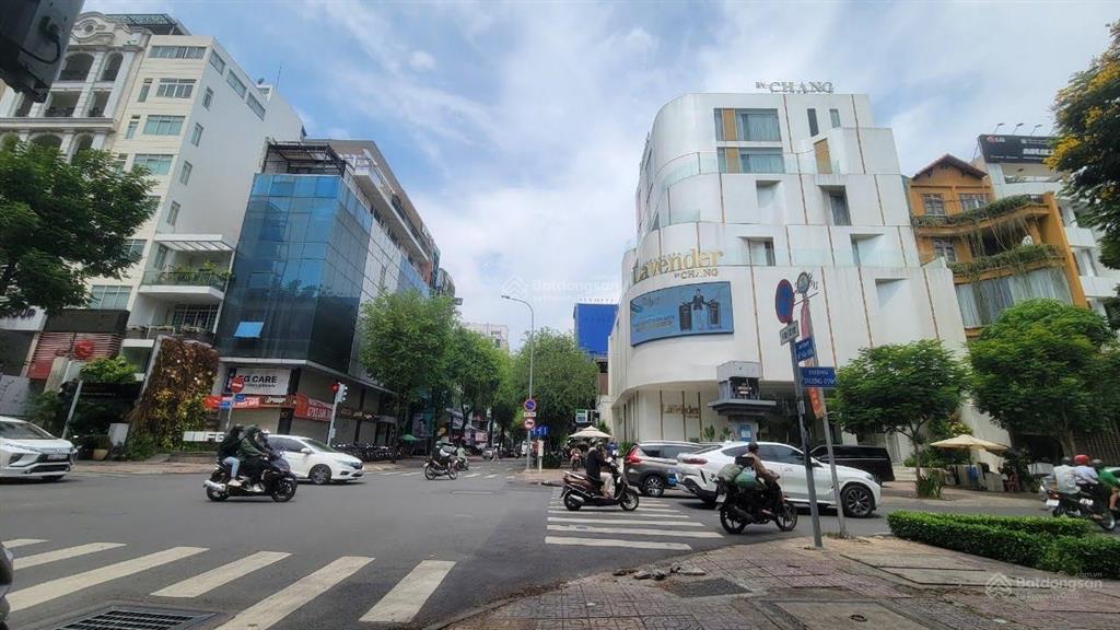 Bán nhà c4 góc  2mt đang cho quán cafe thuê mạc đĩnh chi 5x20m hđt 120tr/tháng giá 35 tỷ