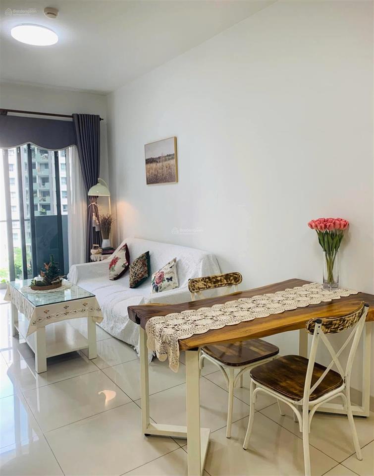 Bán căn 2pn 2wc 71m2 emerald celadon city, lầu 8, view công viên, full nội thất, giá 5,5 tỷ bao hết