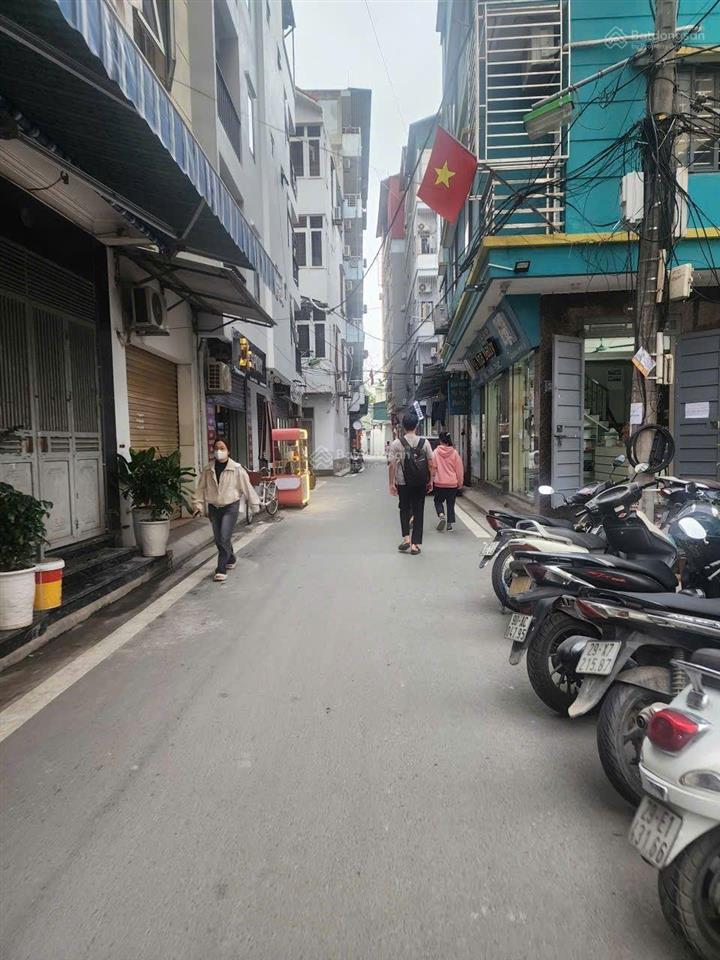 Bán nhà phân lô cán bộ lê văn hiến, đức thắng, bắc từ liêm, hn. ngõ rộng, 1 nhà ra ô tô tránh...