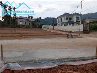 💥 Duy nhất 1 lô 7xx - 93m, lô góc 3 mặt tiền tại Hợp Thành, TP.Hoà Bình, sát Sông Đà